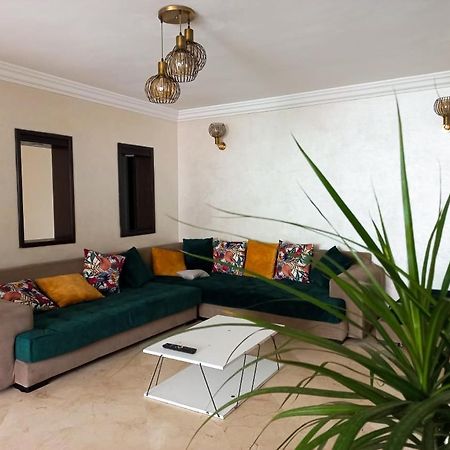 Superbe Appartement A Proximite De La Corniche Казабланка Екстериор снимка