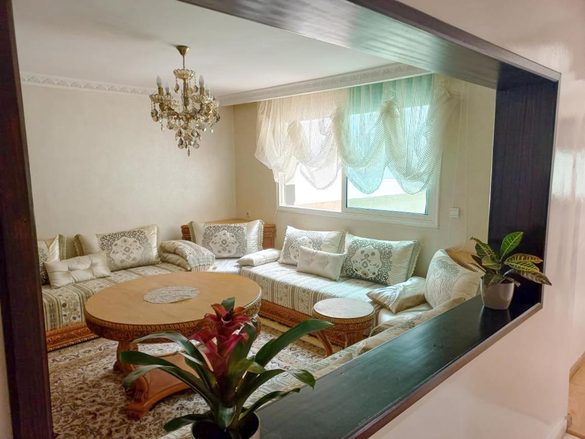 Superbe Appartement A Proximite De La Corniche Казабланка Екстериор снимка