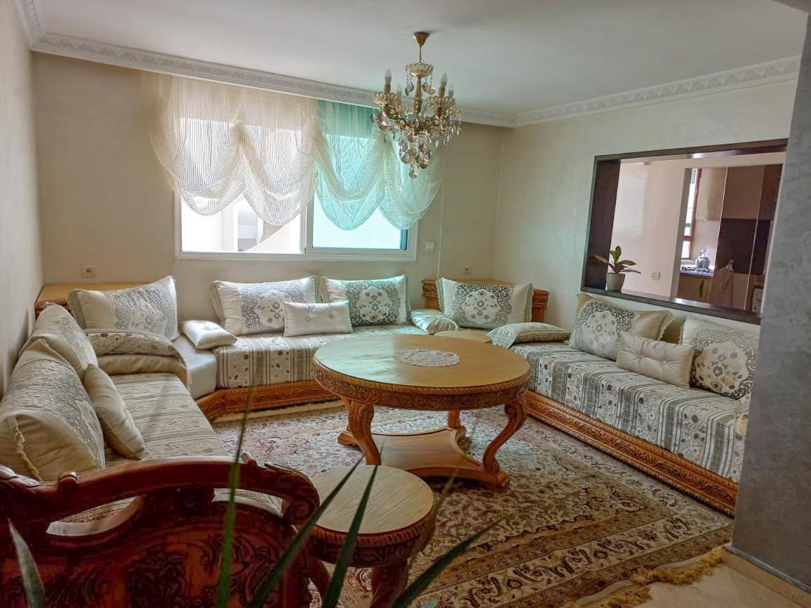 Superbe Appartement A Proximite De La Corniche Казабланка Екстериор снимка