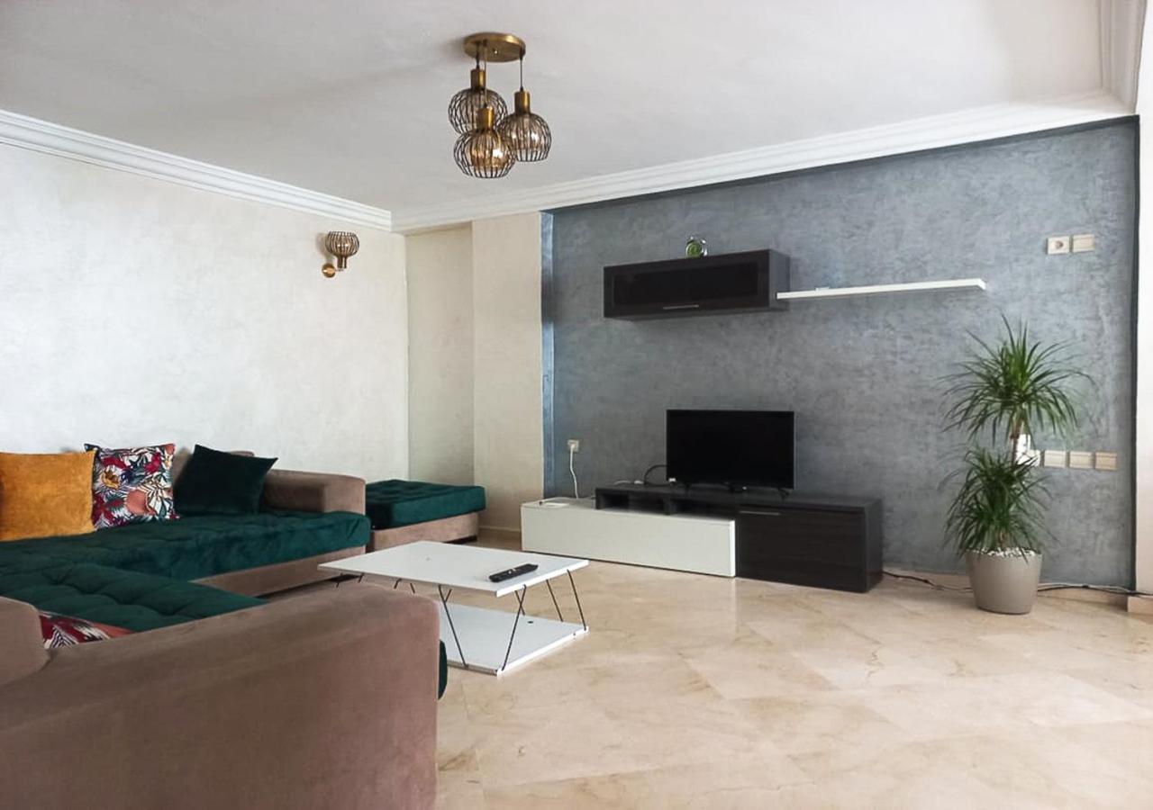Superbe Appartement A Proximite De La Corniche Казабланка Екстериор снимка